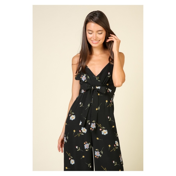 Black Floral Front Tie Wide Leg Casual Jumpsuit - Picture 2 of 8